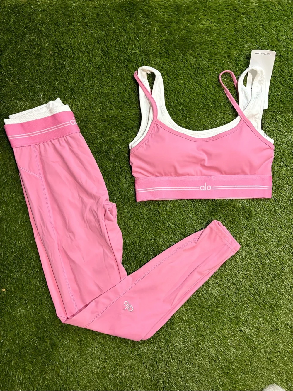 ALO Yoga Pink Stretch Sports Bra & High-Waist Leggings Set